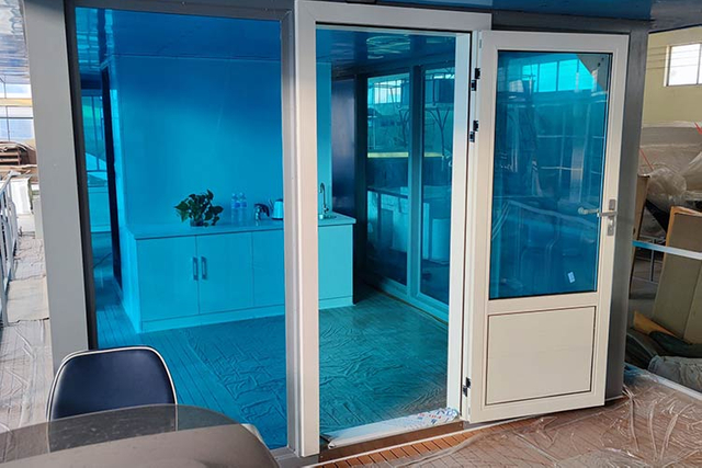 アルミハウスポンツーンボート旅行用レンタル水上生活1