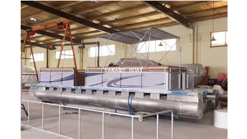 アルミニウムポンツーンボート