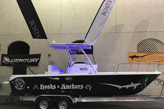 プロフェッショナル スポーツ フィッシング ボート キャビン付きまたはオープン型 T トップまたはハードトップ付き13