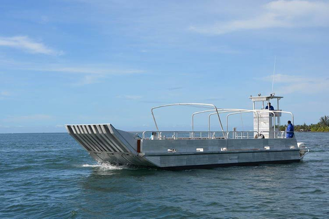 輸送用アルミ着陸船 - 貨物 - 車両 - 人と仕事