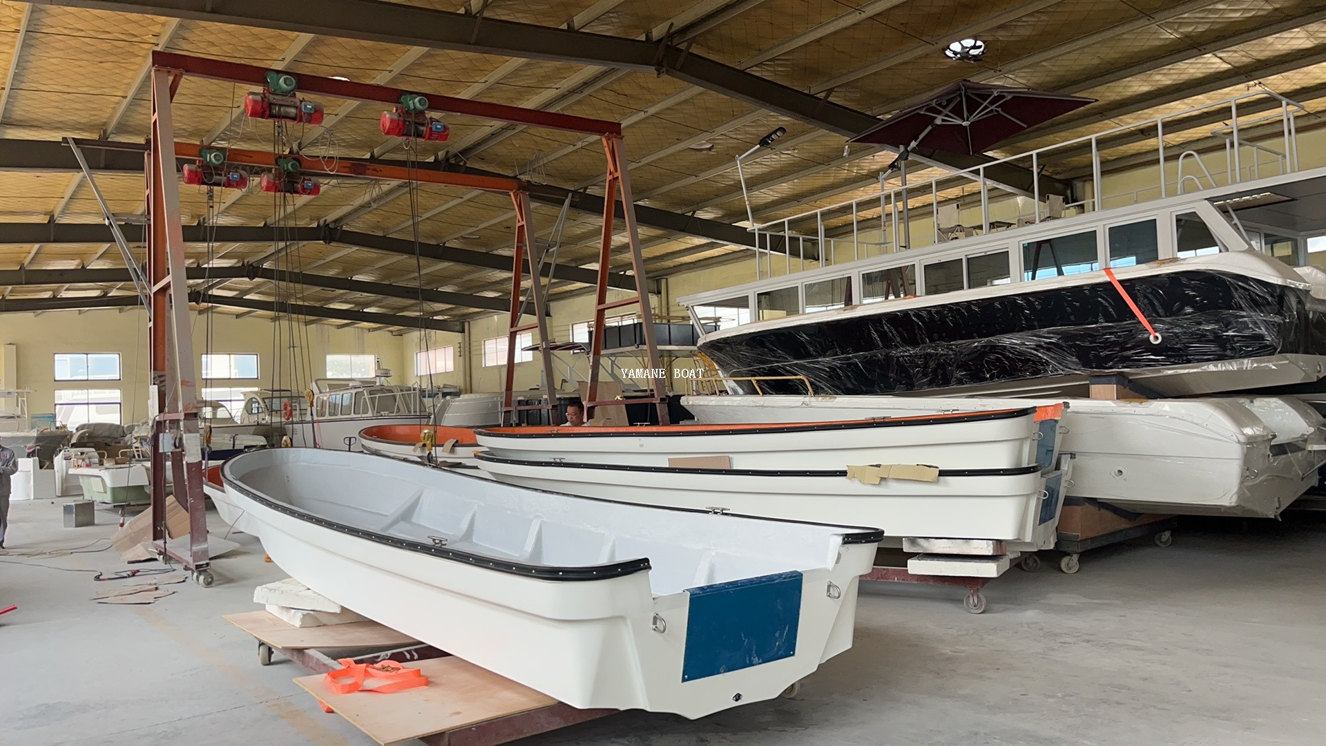 リバーグラスファイバーパンガボート